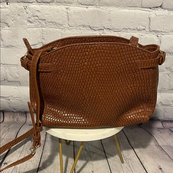 Cole Haan Textured British Tan Crossbody Bag - Picture 3 of 9